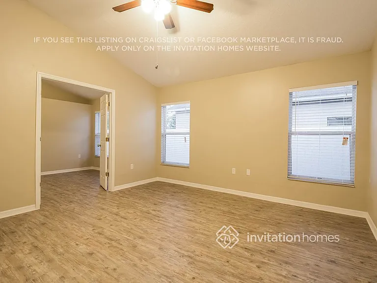 14100 Yellow Wood Cir — Photo 9