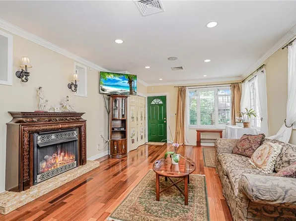 126 87th Street image 5 of 41