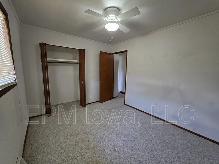 4747 Danbury St NE — Photo 10
