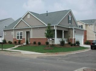 128 Swanee Ln, Woodstock, GA 30188