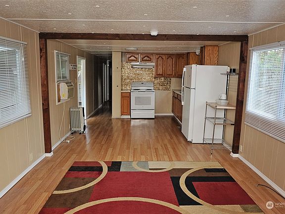 2nd image of 2551 Williwaw Lane