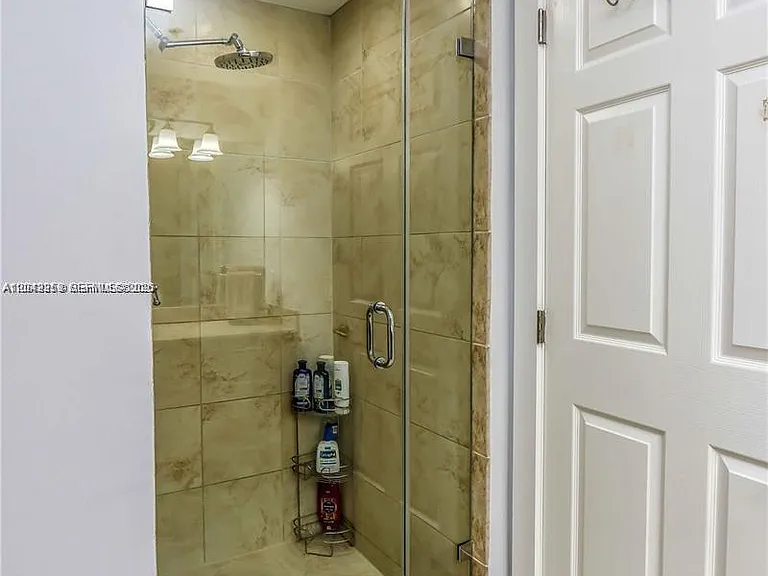1300 Ponce De Leon Blvd #500 — Photo 11