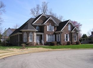 6403 Knightsbridge Rd, Hixson, TN 37343