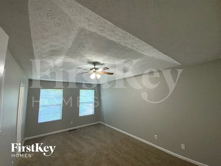 2419 Broad River Pl — Photo 8