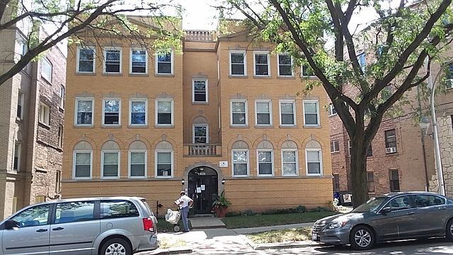 1st image of 2065 W Jarvis Ave #3W