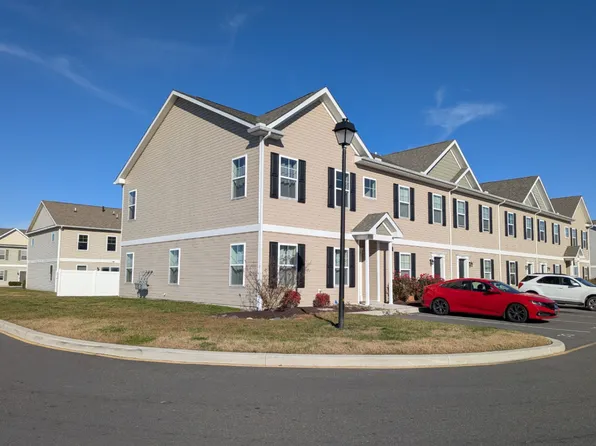 23537 Linkside Dr, Bridgeville, DE 19933