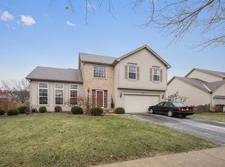 227 Edgewood Dr, Minooka, IL 60447