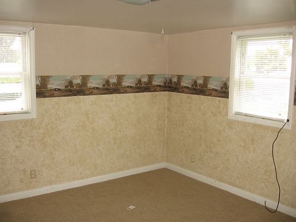4th image of 1116 1/2 Terry Ave