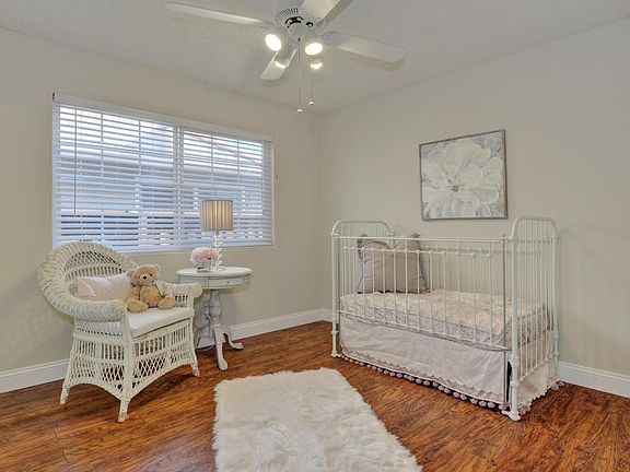 4th image of 5023 Gazania Dr