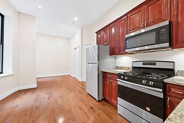 Rented by Citi Habitats | media 13