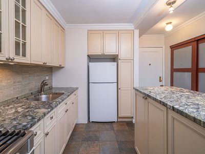 25-10 31st Ave #5G, Astoria, NY, 11106