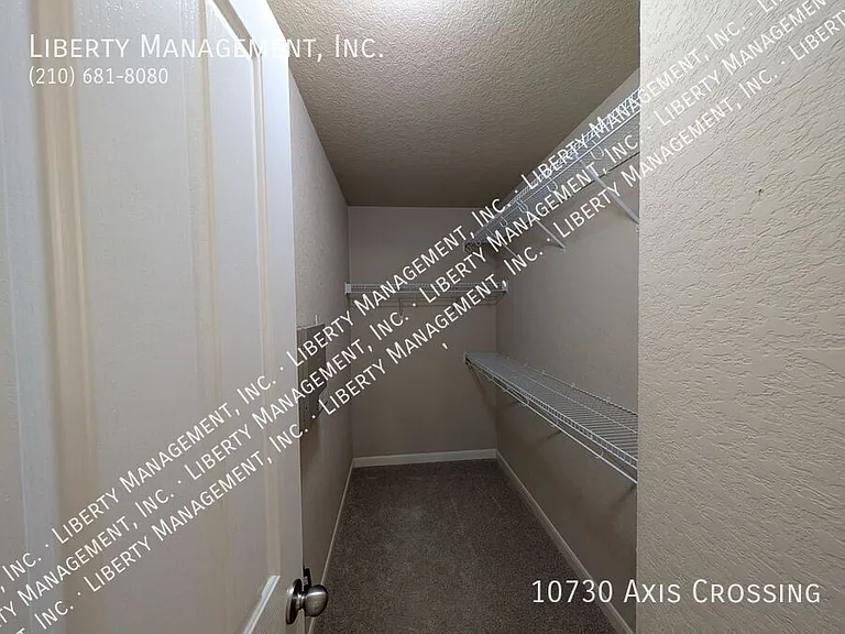 10730 Axis Xing — Photo 27