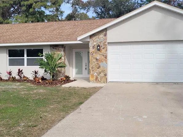 9535 Gary St, Hudson, FL 34669