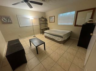 198 SW 15th St, Boca Raton, FL 33432