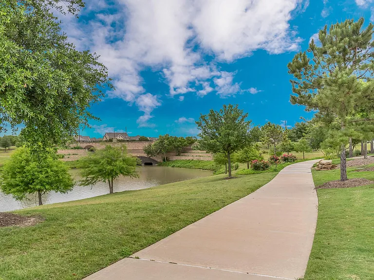 10423 Hatcher Dr — Photo 50