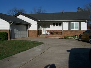 110 High St, Pauls Valley, OK 73075