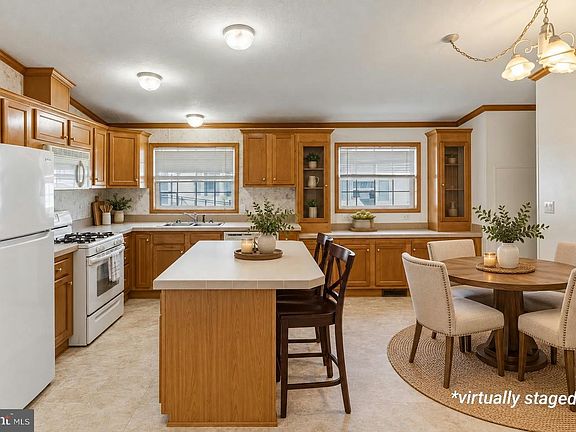 4th image of 2110 Mays Landing Rd #207