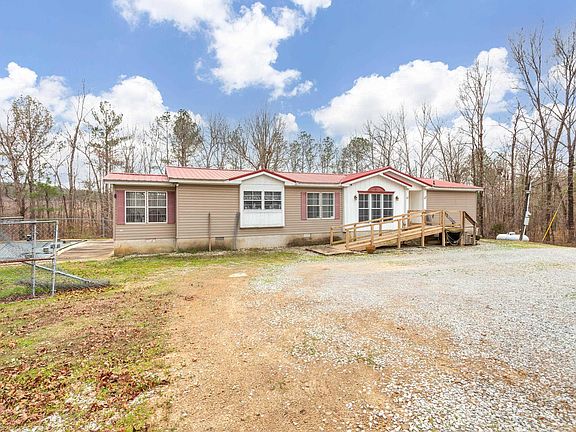 2nd image of 1040 Boiling Springs Rd