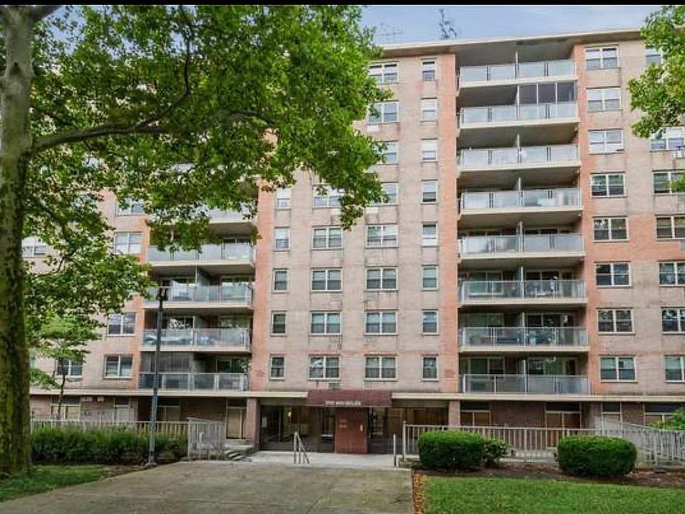 1st image of 971 Jerome St APT 3L