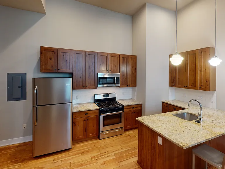 2701 W Girard Ave #8 — Photo 2