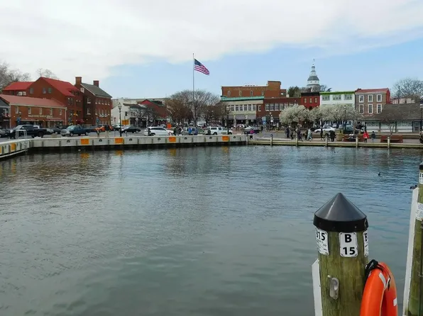 122 Dock St, Annapolis, MD