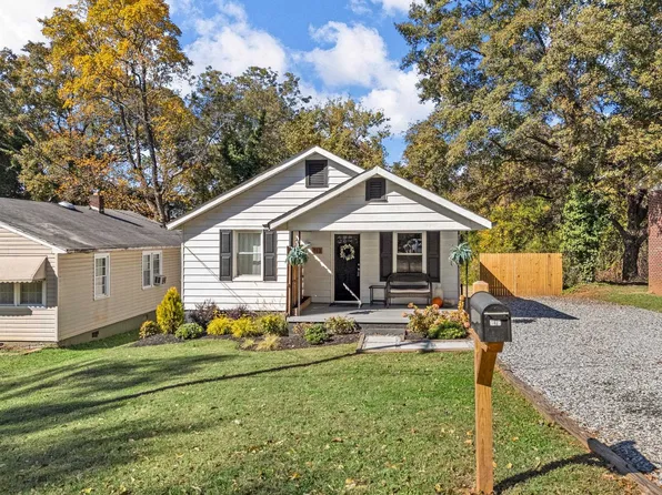 113 Burns St, Lyman, SC 29365