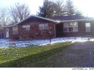 303 Montgomery St, Troy, IL