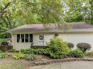 102 Latham St, Lincoln, IL 62656