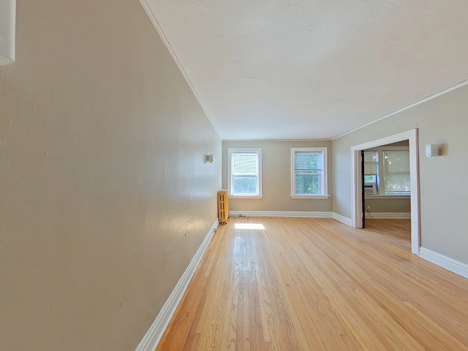 5618 S Grand Blvd — Photo 3