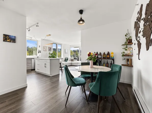 651 Nootka Way #1101, Pt Moody, BC V3H 0A1