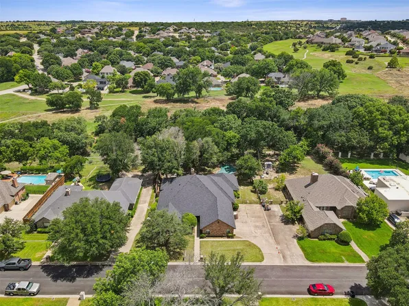 11905 Blue Creek Dr, Aledo, TX 76008