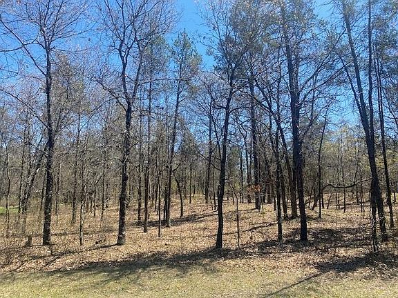 2nd image of 378 Yew Trl