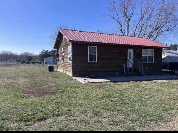 29217 Farm Road 1065, Seligman, MO 65745