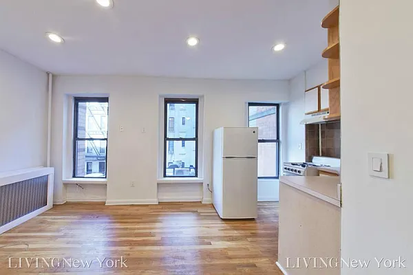 Rented by Living New York | media 69