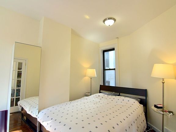 5th image of 93 Macdougal St APT 12A