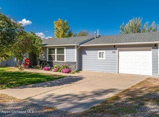 121 Remington St, Rifle, CO 81650