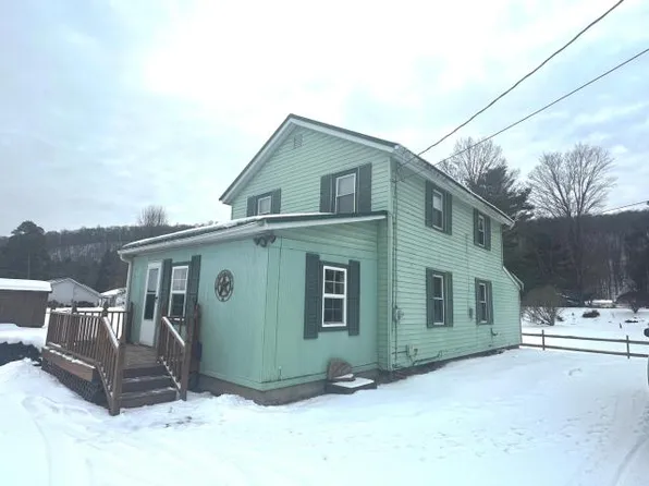 4385 Market St, Warren, PA 16365