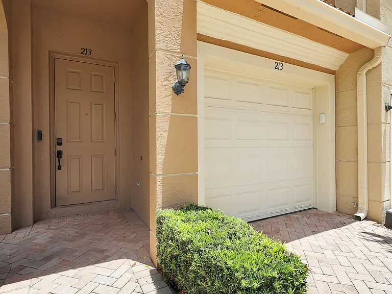 4851 Bonsai Cir #213 — Photo 3