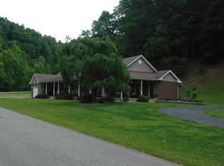 4506 Leatherwood Rd, Garrison, KY 41141