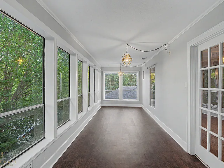 420 Forest Ave — Photo 24