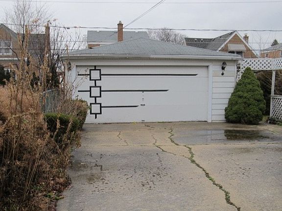 5th image of 7432 W Winona St