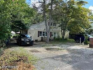 4th image of 403 Glenn Road #401