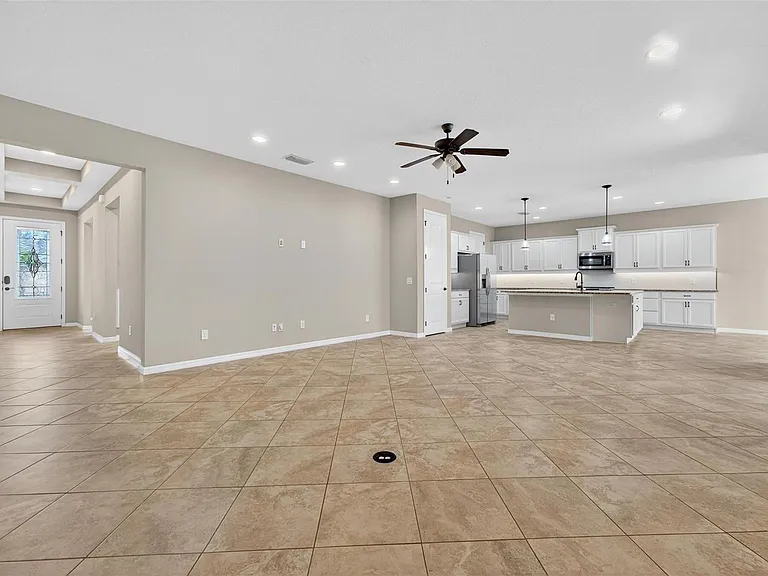 3637 NW 56th Ave — Photo 13