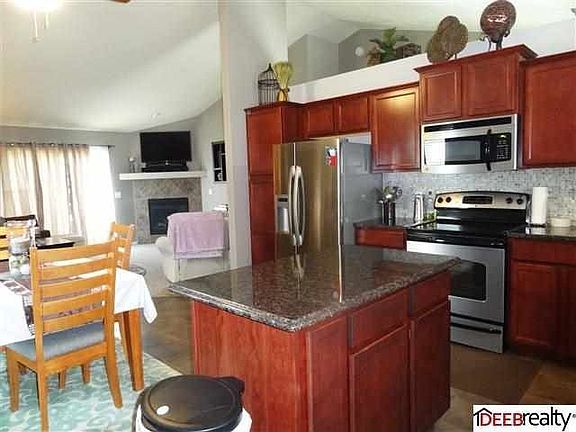 5th image of 11739 S 211th St