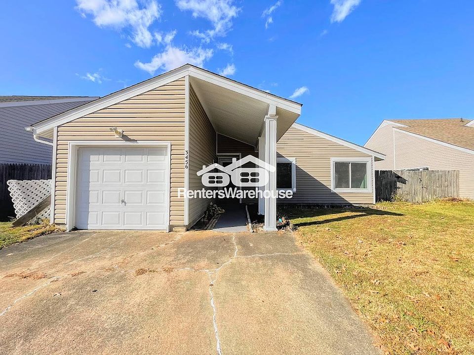 1st image of 3456 Daffodil Cres