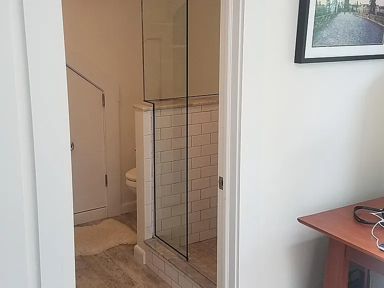 74 Sedgewick Ave — Photo 8