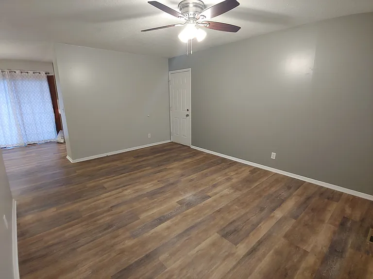 4080 Boston Dr — Photo 14