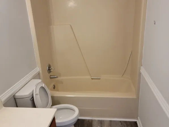 4712 Ashbury Ln, Virginia Beach, VA 23462