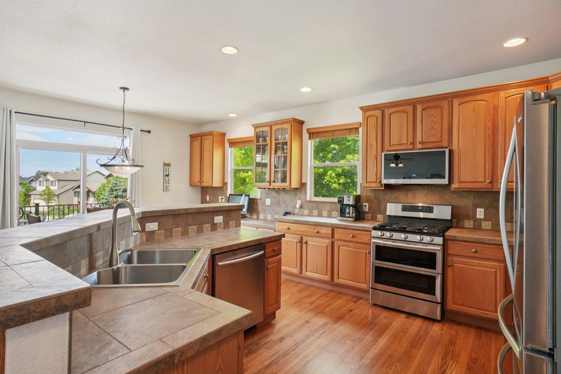 Briar Haven Dr-0906-018.jpg