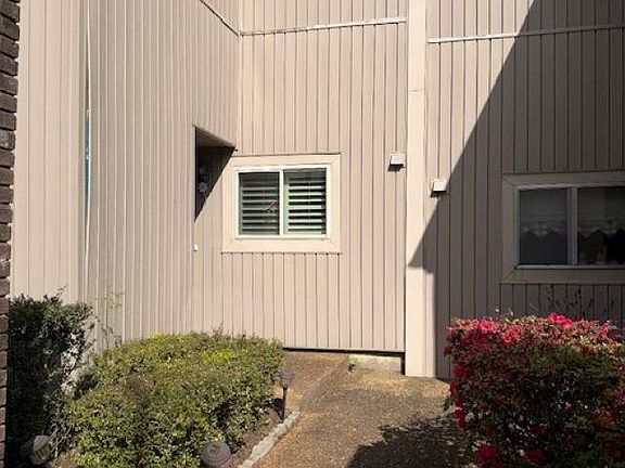 5th image of 806 Thistledown Dr #1303